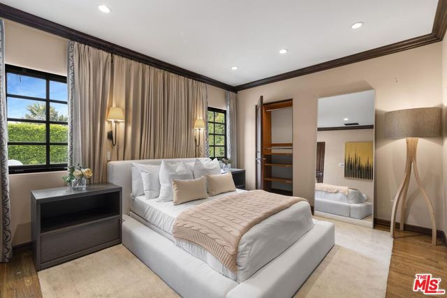 $12,436,000 | 250 South Bristol Avenue, Los Angeles, CA 90049