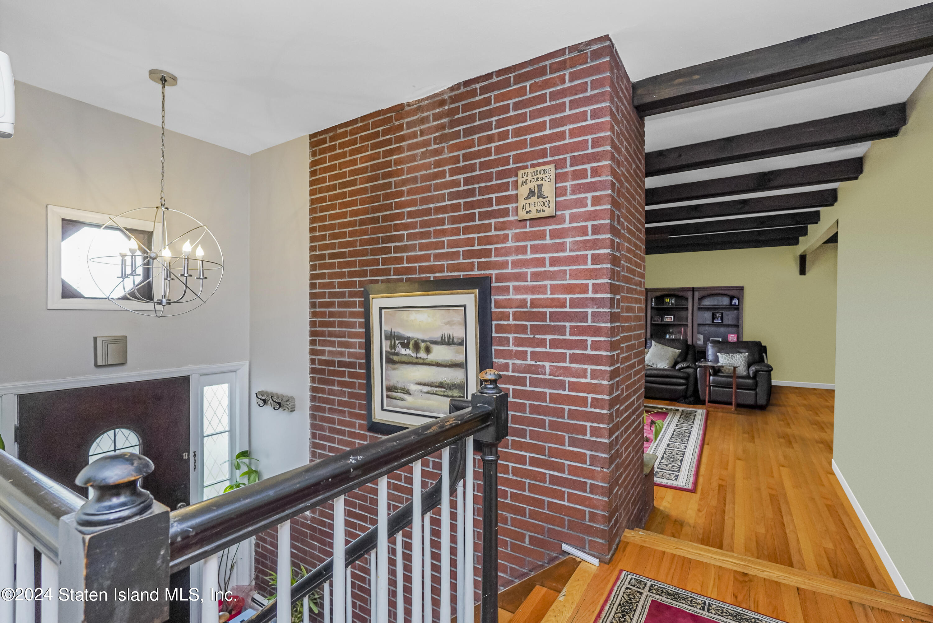 37 Douglas Road Staten Island, NY 10304 - Photo 7 of 34 Photo Apr 20 2024, 10 14 18 PM