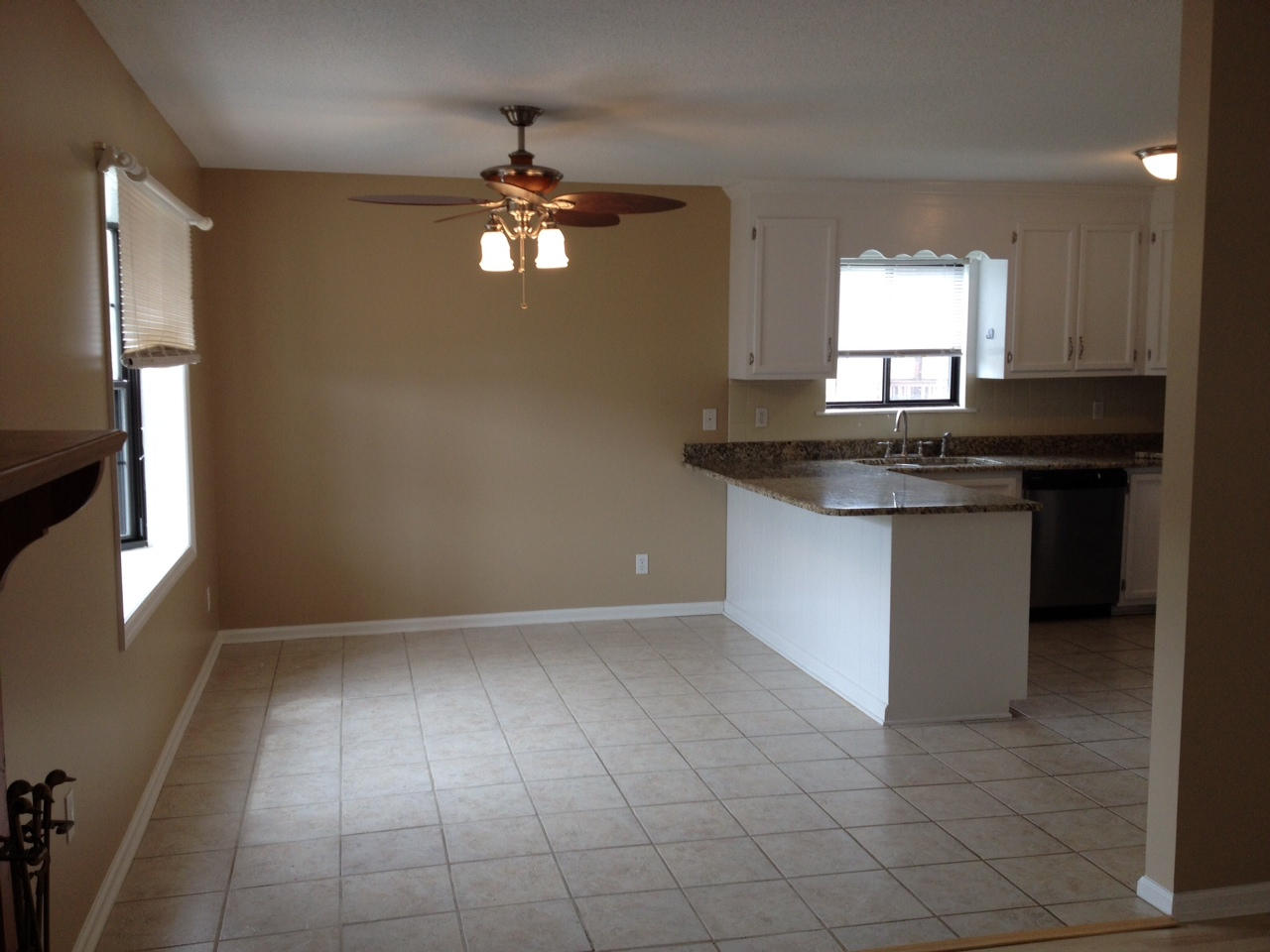 660 Monte Vista Road, Unit 302 Union Hall, VA 24176 - Photo 12 of 24 Dining Area