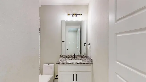 $2,799 | 313 North Mill Street, Lewisville, TX 75057