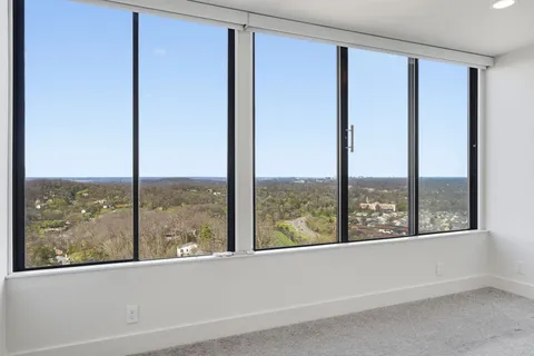 $724,999 | 6666 Brookmont Terrace, Unit 707, Nashville, TN 37205