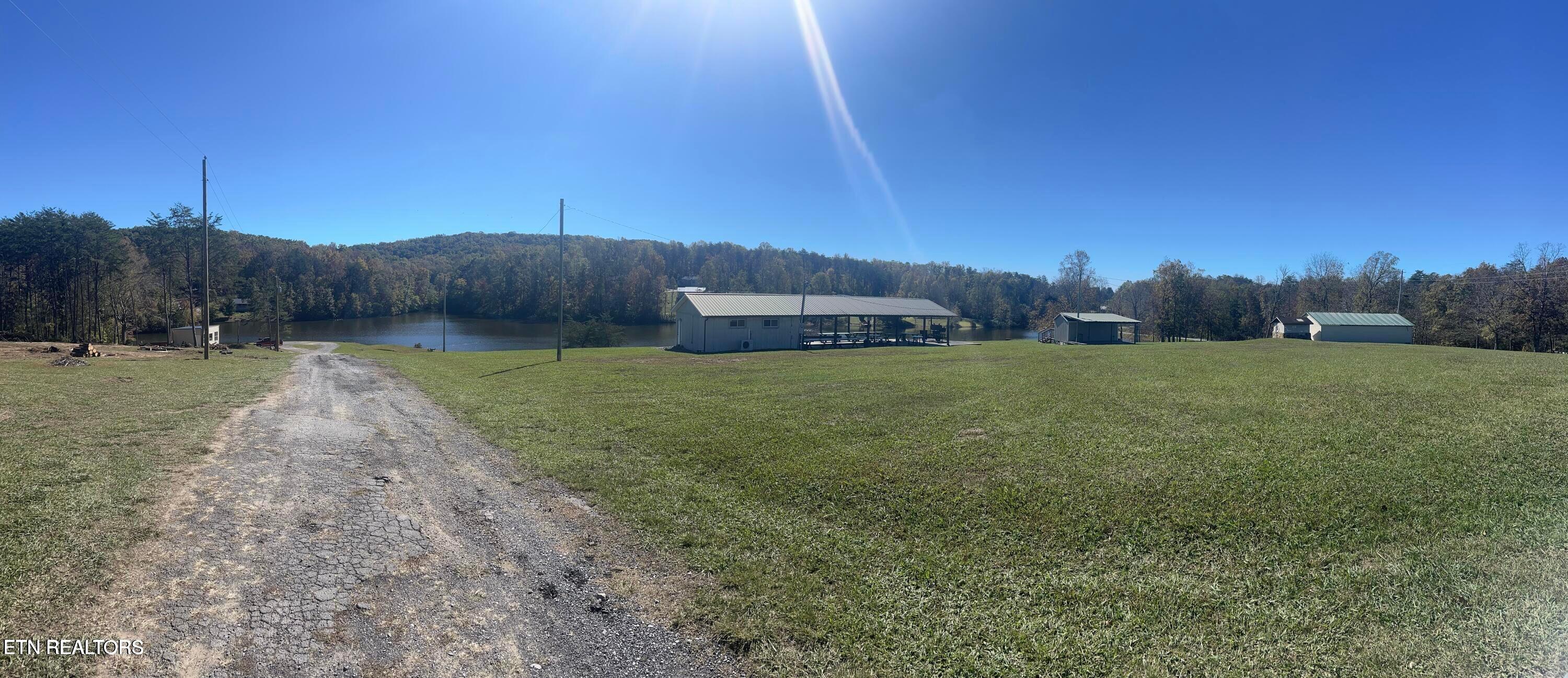 Siever Road, Unit 718 Crossville, TN 38572 - Photo 5 of 5 CMR HOA club house and lake access photo