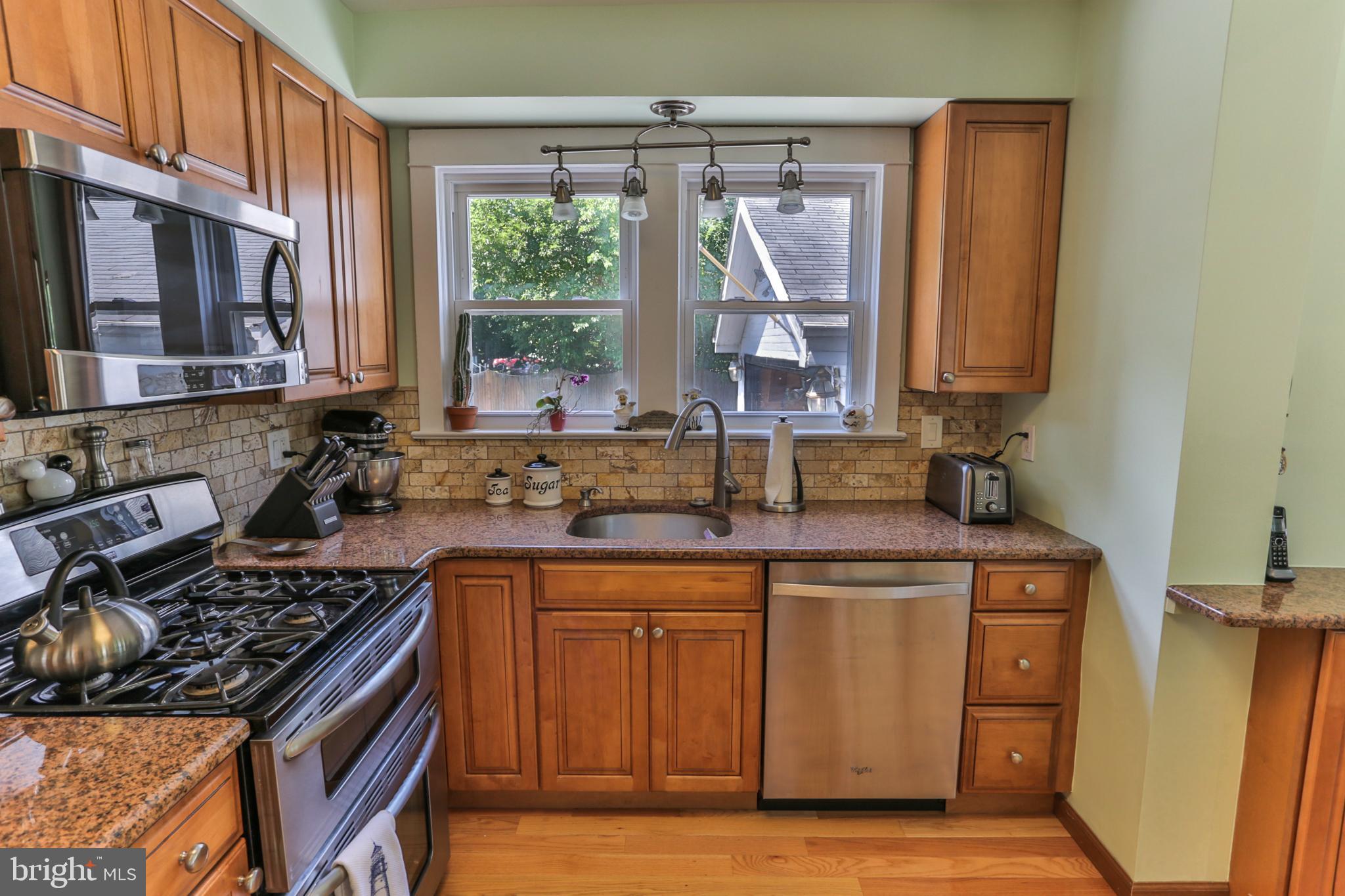 39 Jackson Road Berlin, NJ 08009 - Photo 7 of 41 Gallery Image 7