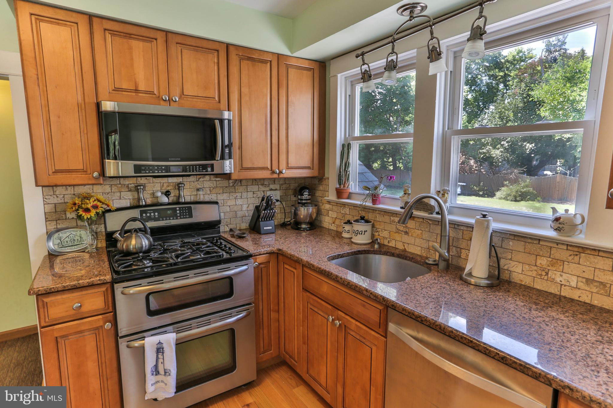 39 Jackson Road Berlin, NJ 08009 - Photo 8 of 41 Gallery Image 8