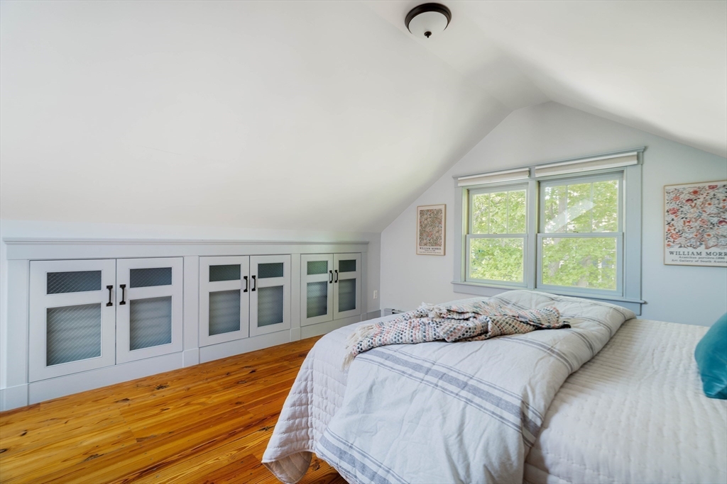 16 Arborough Road, Unit 2 Boston, MA 02131 - Photo 8 of 42