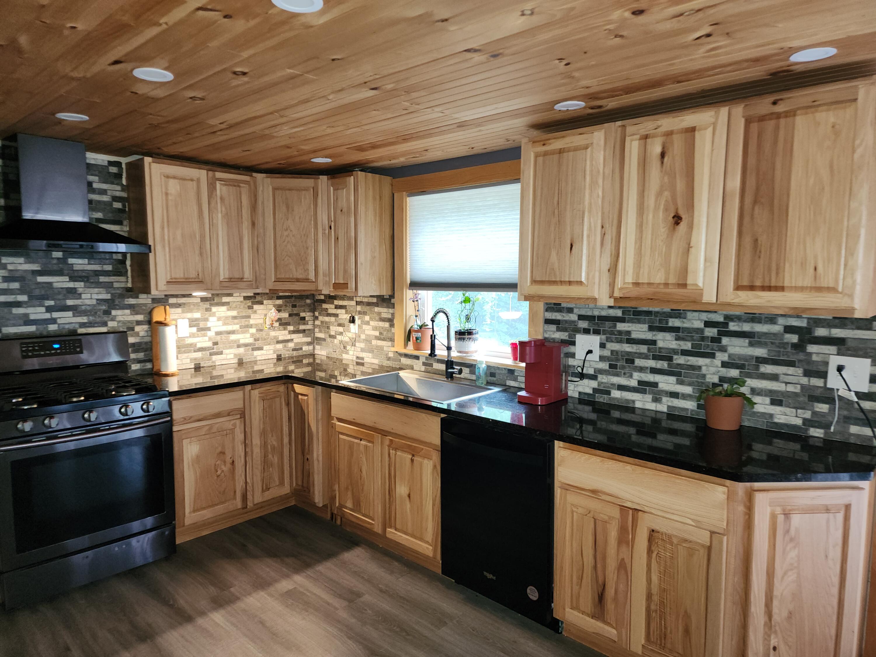19 Resh Road Searsport, ME 04974 - Photo 6 of 37 1000011734