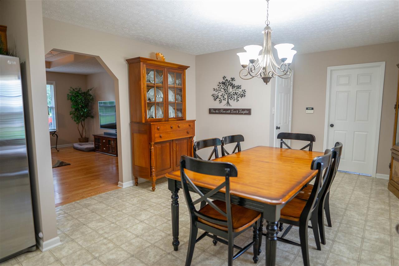 4237 Matlock Road Bowling Green, KY 42104 - Photo 16 of 31 Gallery Image 16
