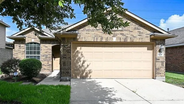 $2,200 | 8239 Polaris Point Lane, Cypress, TX 77433
