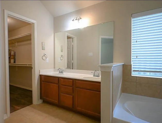 $2,200 | 8239 Polaris Point Lane, Cypress, TX 77433