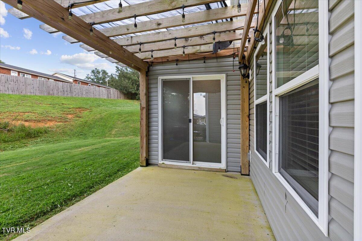 53 Thread Lane Johnson City, TN 37604 - Photo 35 of 37 35-IMG_3145