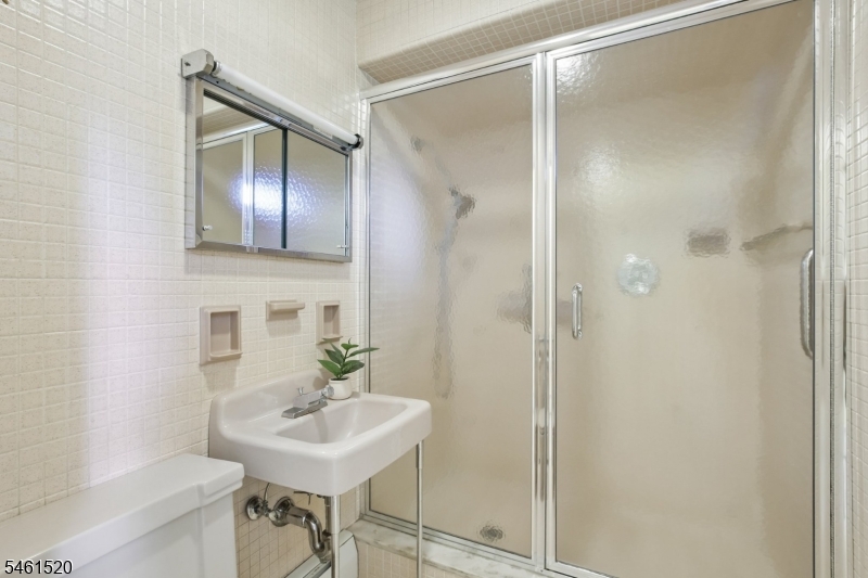 1 Wootton Road Essex Fells, NJ 07021 - Photo 19 of 33 Gallery Image 19