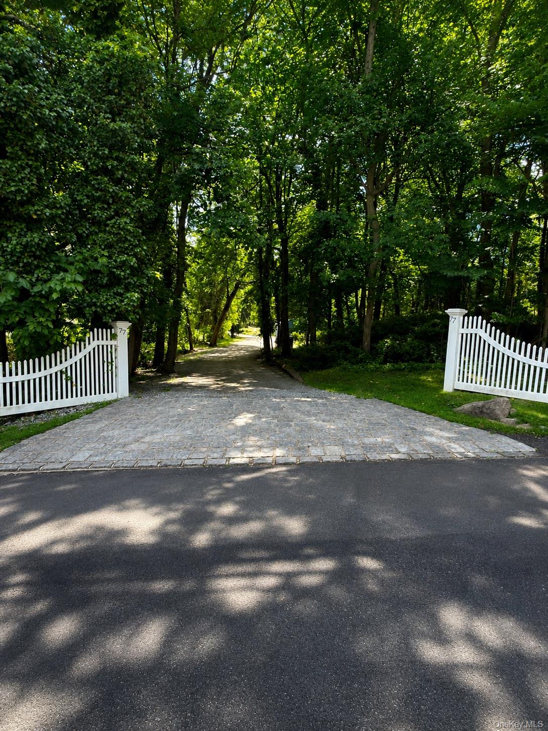 77 Shore Road Mount Sinai, NY 11766 - Photo 2 of 33