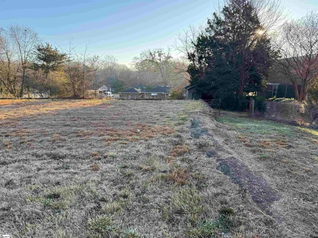 $450,000 | 4108 Old Buncombe Road, Greenville, SC 29617