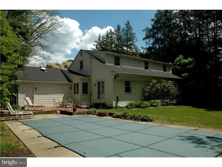 1316 Warner Road Jenkintown, PA 19046 - Photo 5 of 24 Exterior Back