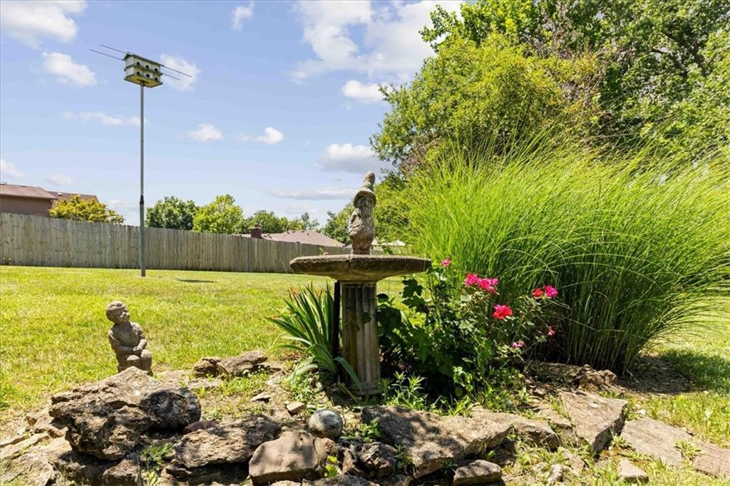 617 West Walnut Street Raymore, MO 64083 - Photo 24 of 25