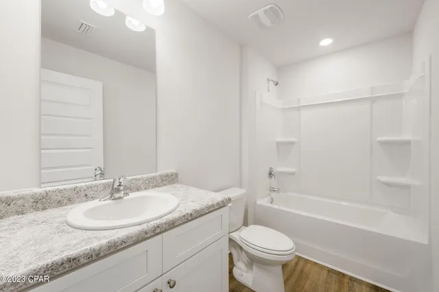 $2,200 | 5033 Rivergrass Drive, Panama City, FL 32404