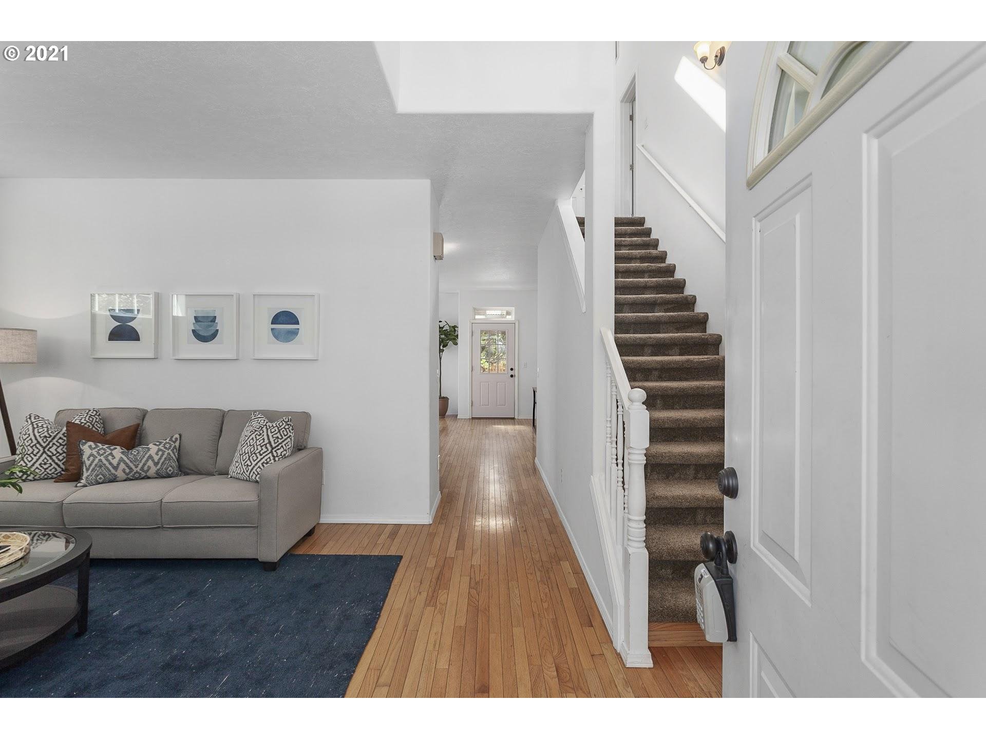 18263 Davis Street Sandy, OR 97055 - Photo 14 of 32 Gallery Image 14