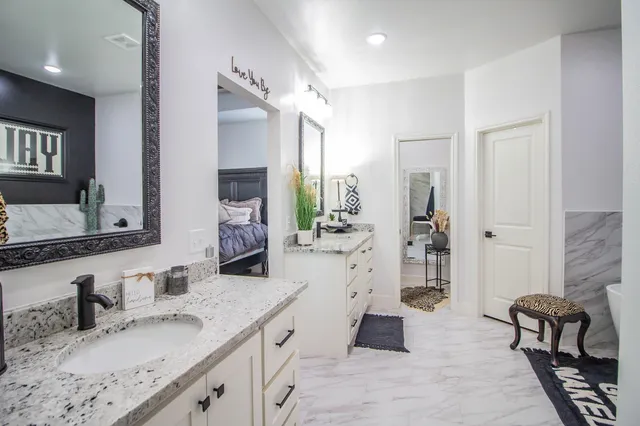 $599,000 | 7113 East F M 1294, Idalou, TX 79329