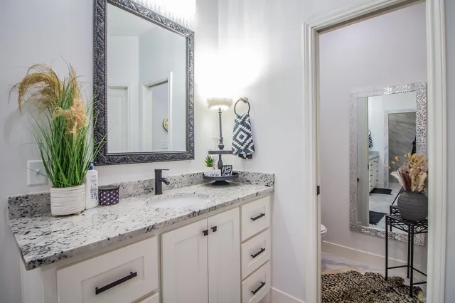 $599,000 | 7113 East F M 1294, Idalou, TX 79329