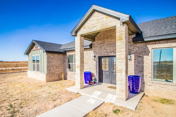 $549,000 | 7113 East F M 1294, Idalou, TX 79329