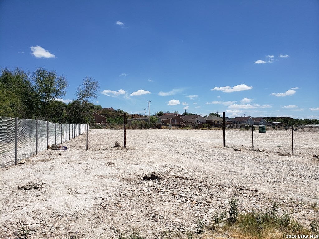 1157 State Loop 480, Unit 2 Eagle Pass, TX 78852 - Photo 6 of 23