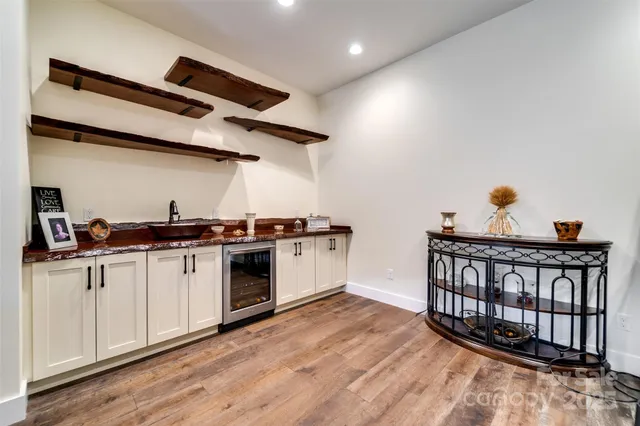 $1,240,000 | 117 Amberleaf Way, Cullowhee, NC 28723