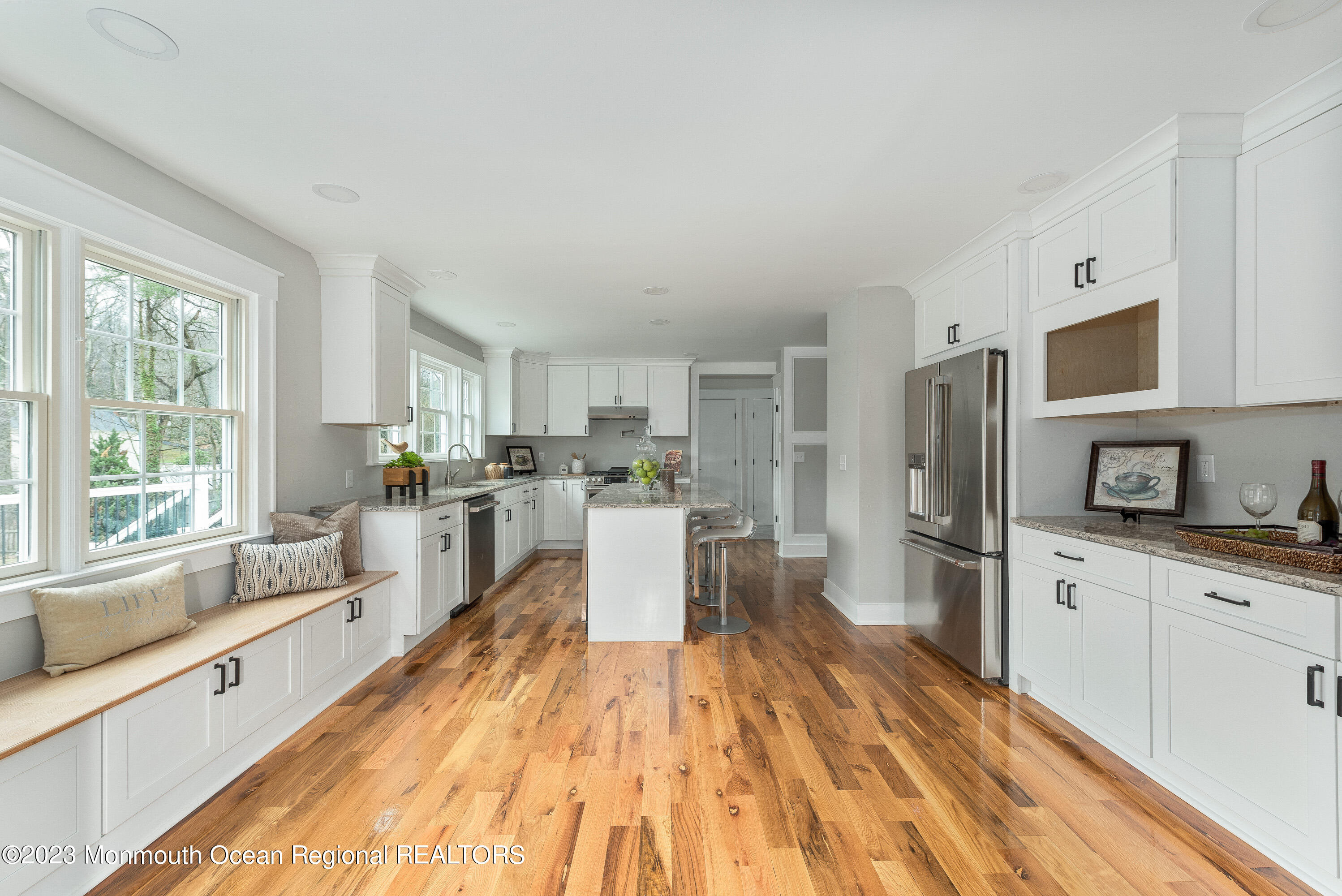 17 Crawford Road Middletown, NJ 07748 - Photo 8 of 48 Kitchen