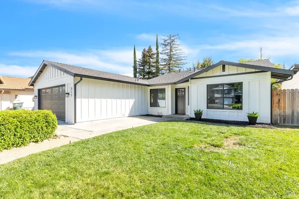 $669,000 | 317 North Alamo Drive, Vacaville, CA 95688