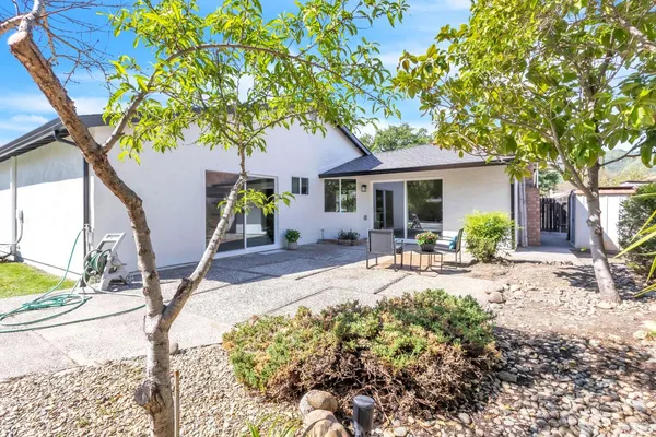 $669,000 | 317 North Alamo Drive, Vacaville, CA 95688