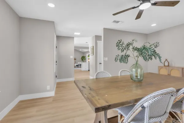 $669,000 | 317 North Alamo Drive, Vacaville, CA 95688