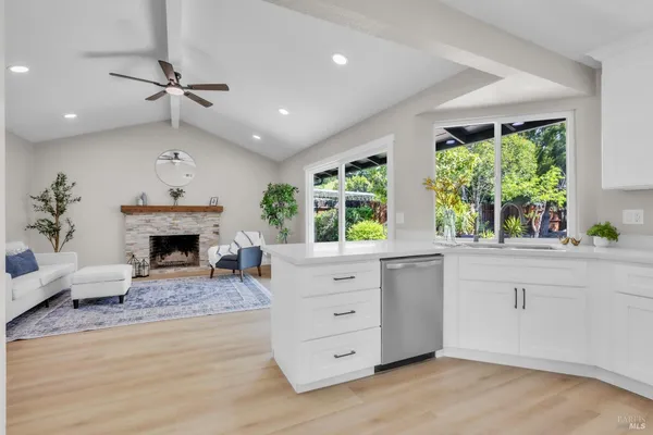 $669,000 | 317 North Alamo Drive, Vacaville, CA 95688