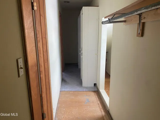 $274,900 | 1126 Vinewood Avenue, Rotterdam, NY 12306