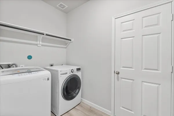 $3,000 | 10610 Scrub Oak Drive, Rosharon, TX 77583