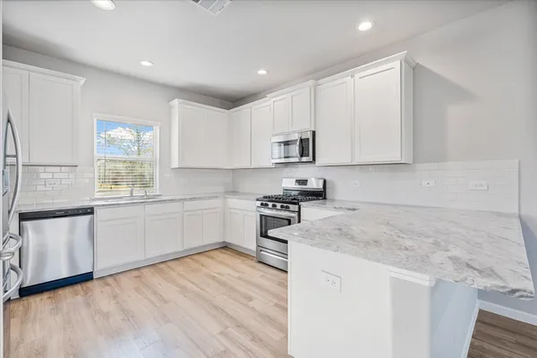 $3,000 | 10610 Scrub Oak Drive, Rosharon, TX 77583