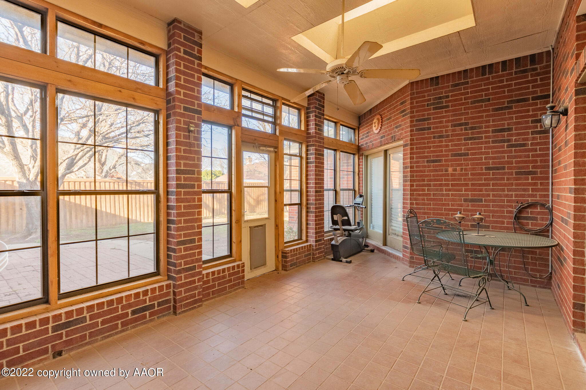 7004 Windridge Place Amarillo, TX 79109 - Photo 38 of 42 Sunroom
