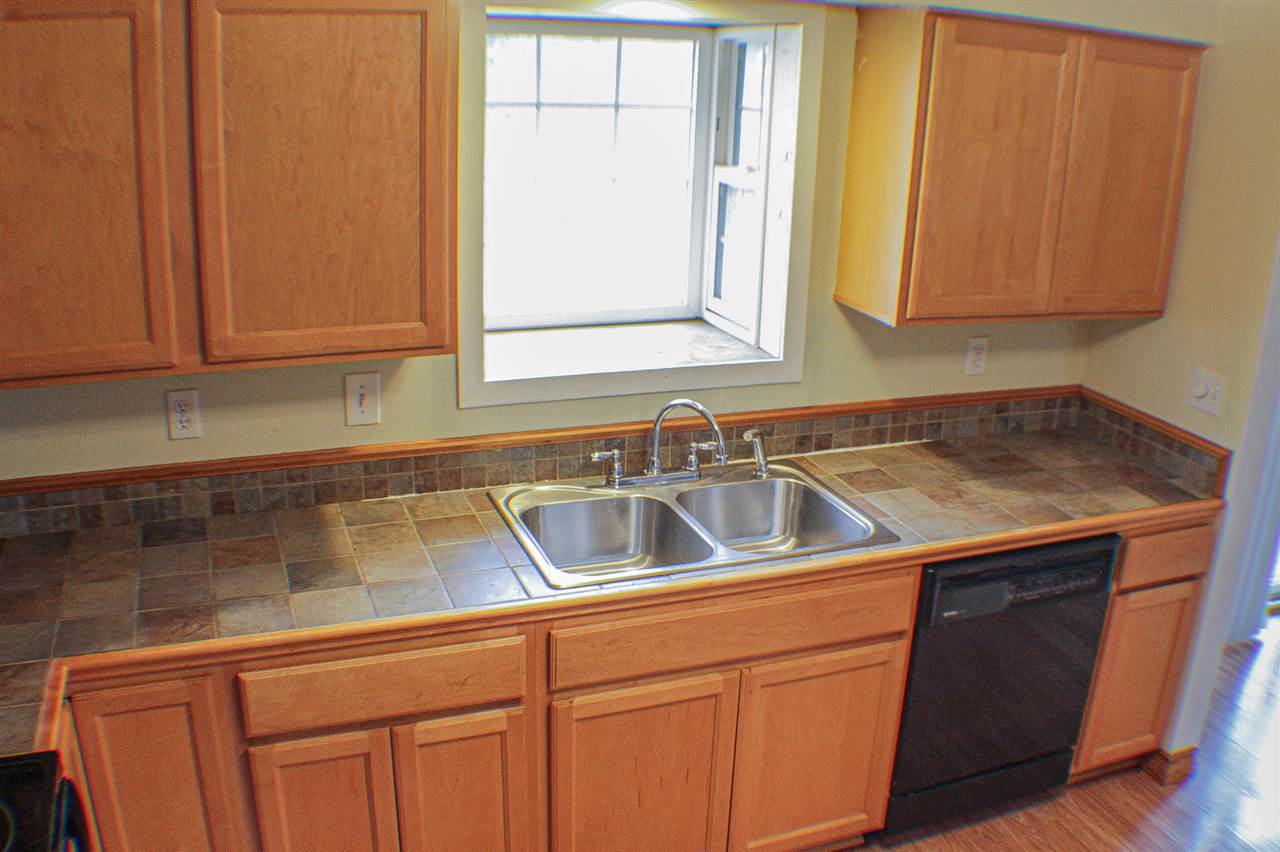 3007 South Bates Road Spokane Valley, WA 99206 - Photo 6 of 19 Gallery Image 6