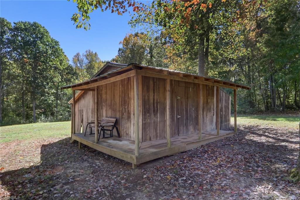 373 County Line Road Reidsville, NC 27320 - Photo 32 of 47 Gallery Image 32