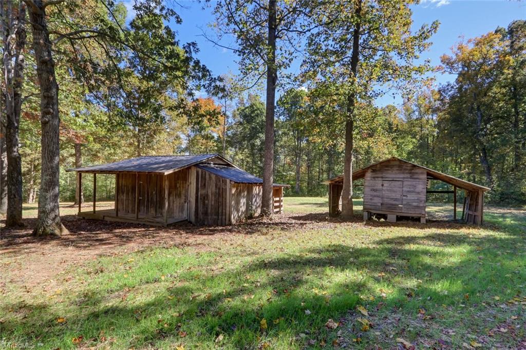 373 County Line Road Reidsville, NC 27320 - Photo 34 of 47 Gallery Image 34