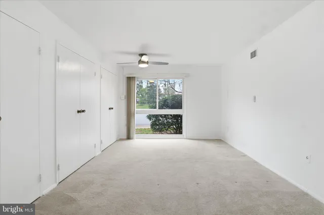 $2,195 | 250 South Reynolds Street, Unit 105, Alexandria, VA 22304