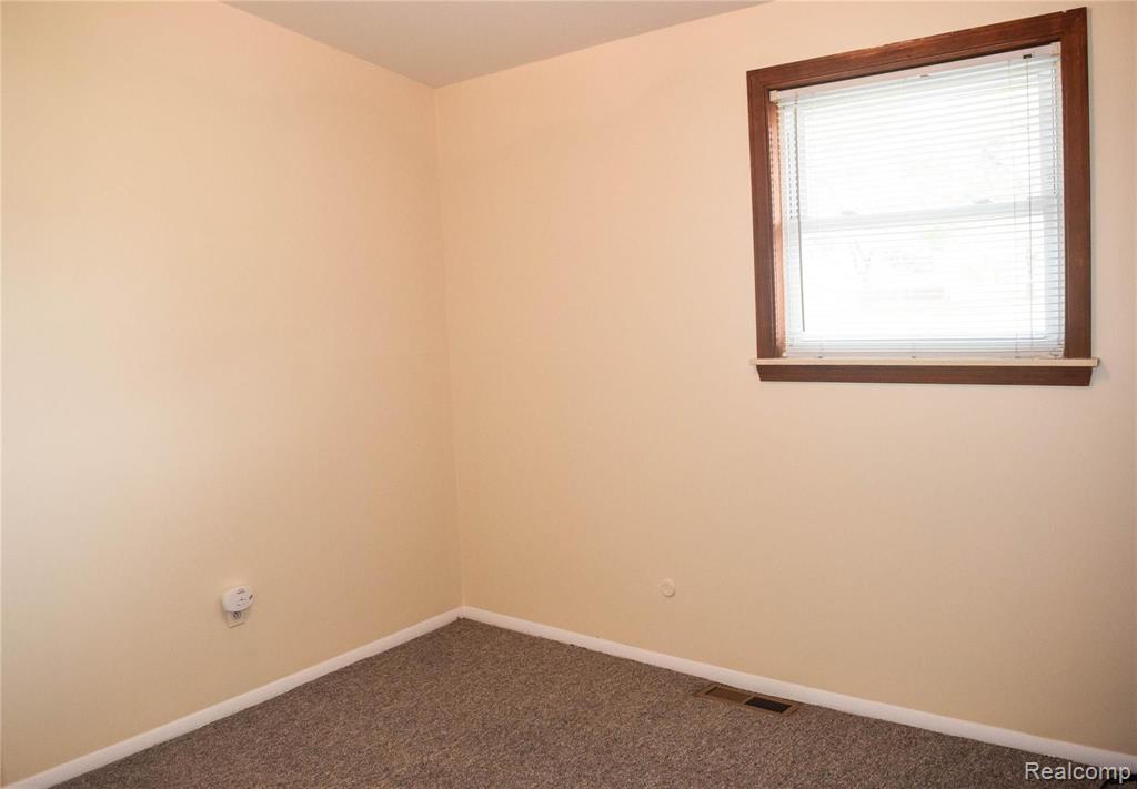 26933 Wick Road Taylor, MI 48180 - Photo 21 of 39 Gallery Image 21