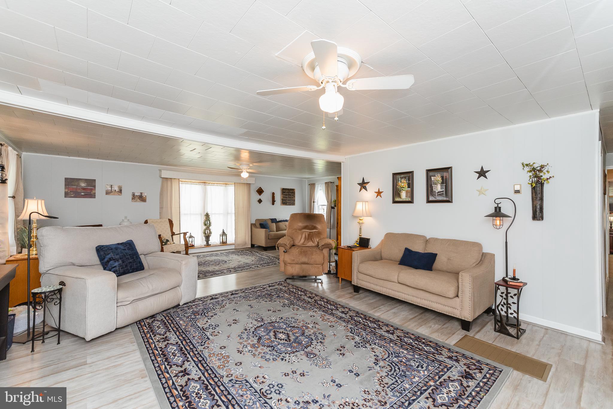 802 South Stepney Road Aberdeen, MD 21001 - Photo 24 of 62 Living Room