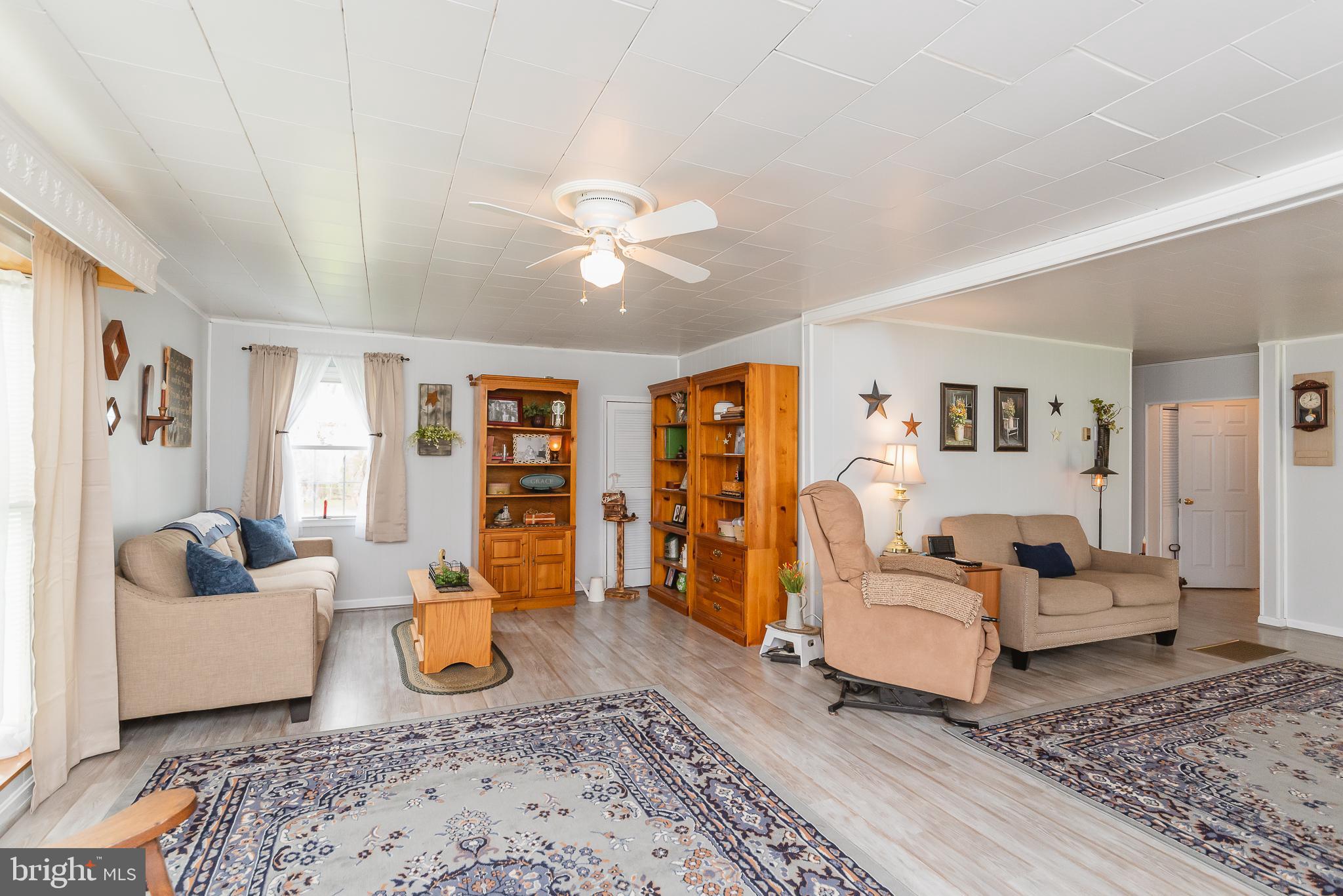802 South Stepney Road Aberdeen, MD 21001 - Photo 25 of 62 Living Room