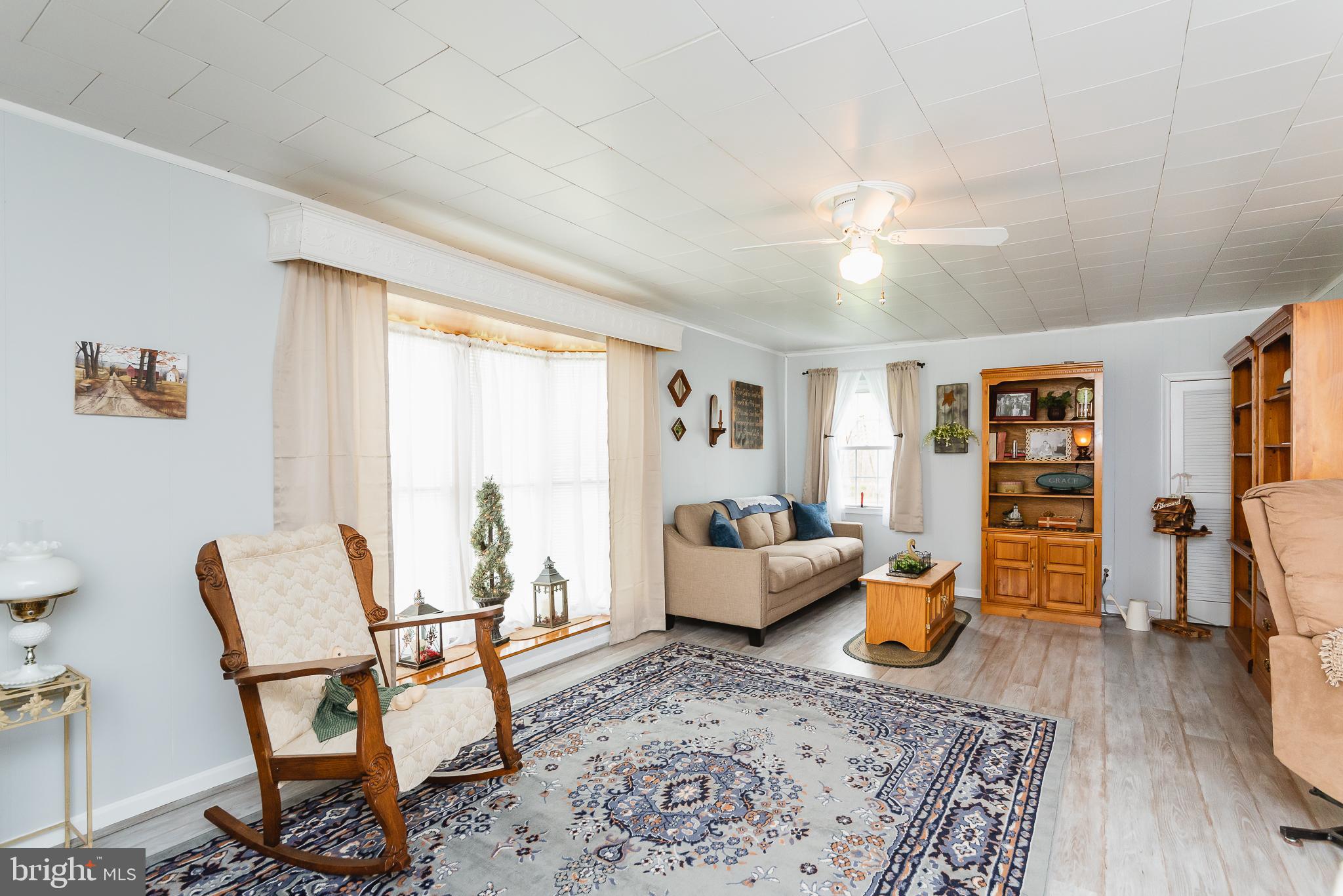 802 South Stepney Road Aberdeen, MD 21001 - Photo 28 of 62 Living Room