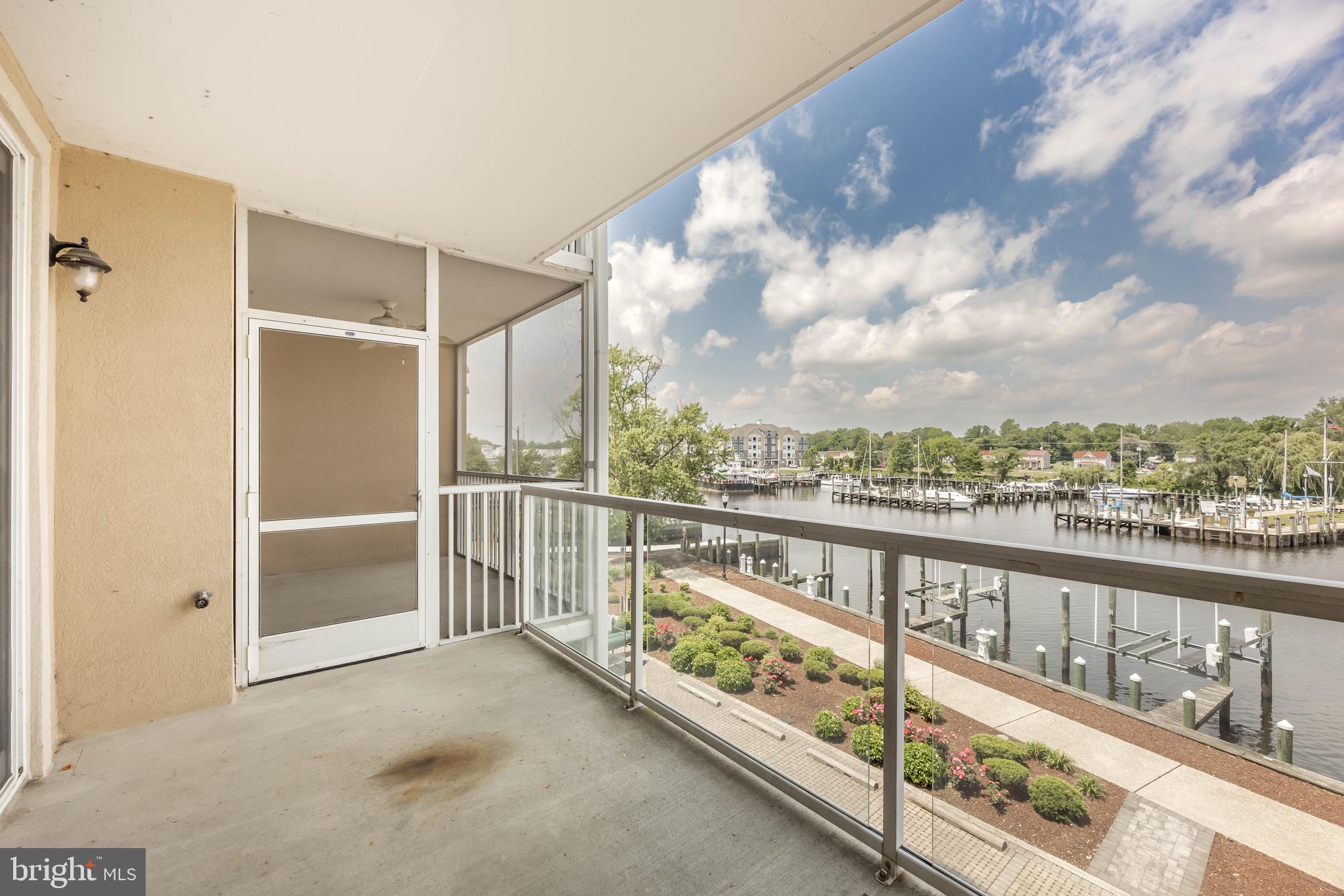530 Riverside Drive, Unit 202 Salisbury, MD 21801 - Photo 39 of 61 a view of balcony with city view