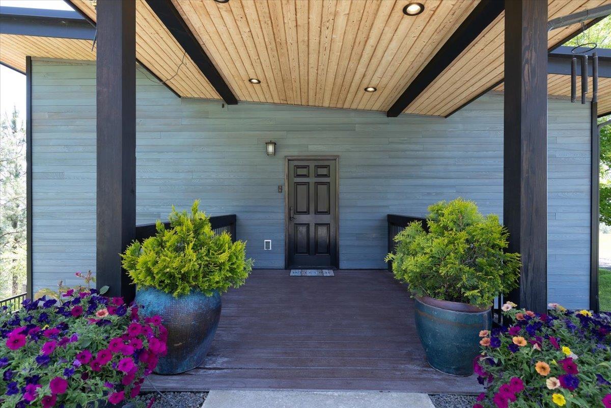 17323 North Lower Greenbluff Road Colbert, WA 99005 - Photo 12 of 47