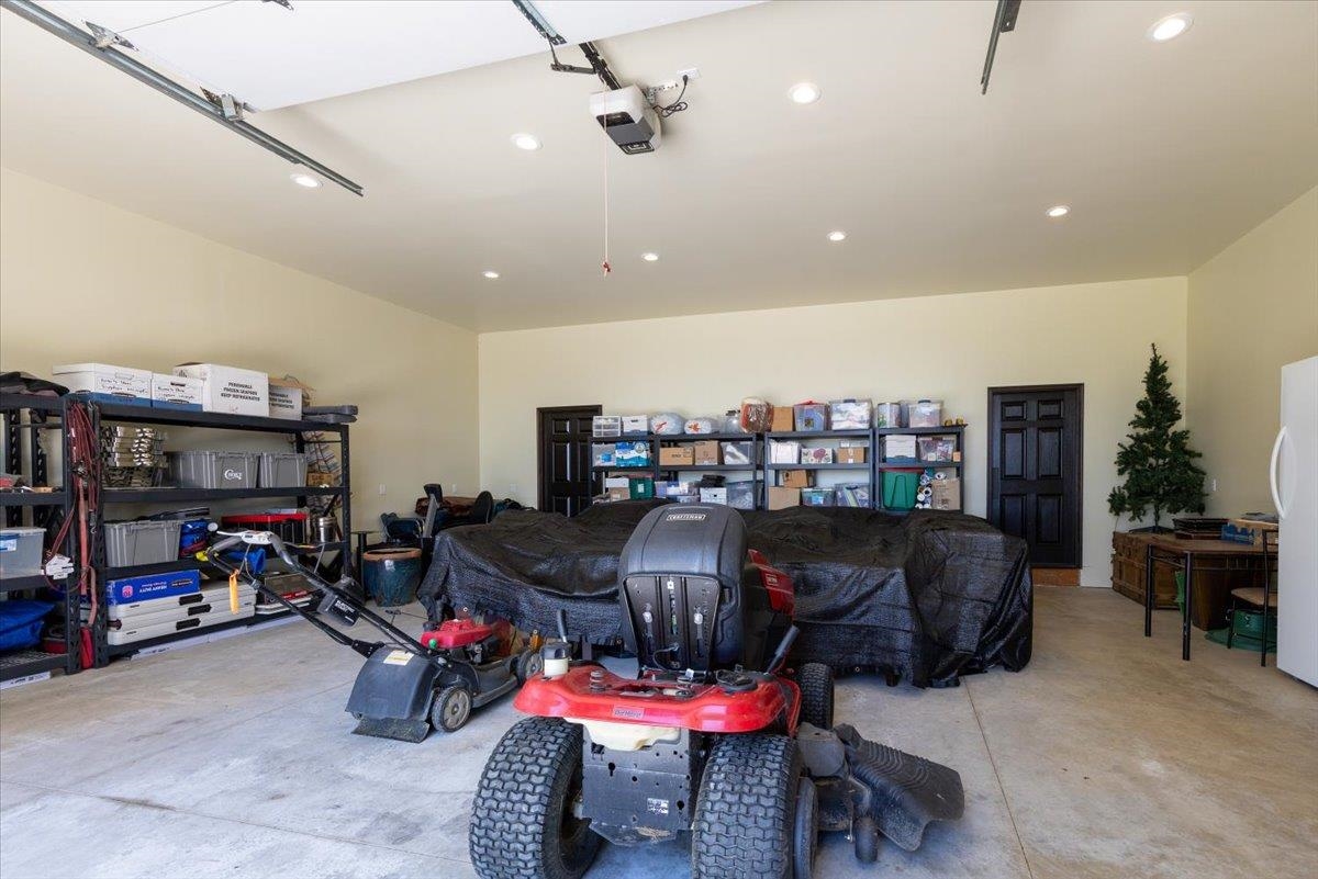 17323 North Lower Greenbluff Road Colbert, WA 99005 - Photo 30 of 47