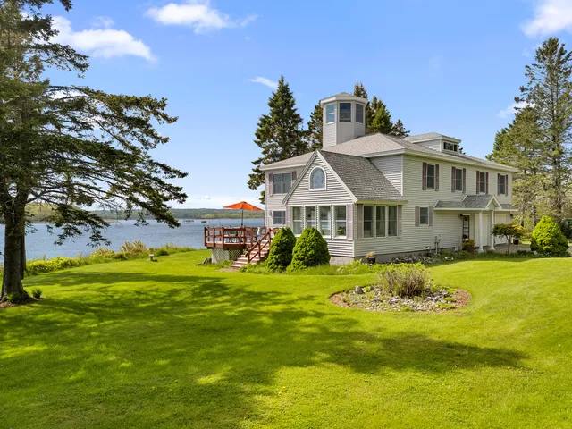 $1,149,000 | 112 Rocky Point Road, Stockton Springs, ME 04981