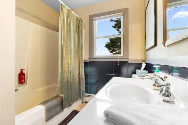 $1,149,000 | 112 Rocky Point Road, Stockton Springs, ME 04981