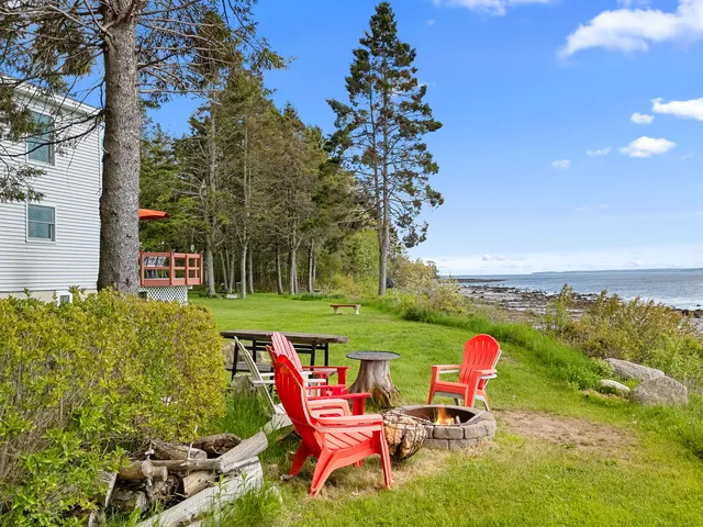 $1,149,000 | 112 Rocky Point Road, Stockton Springs, ME 04981