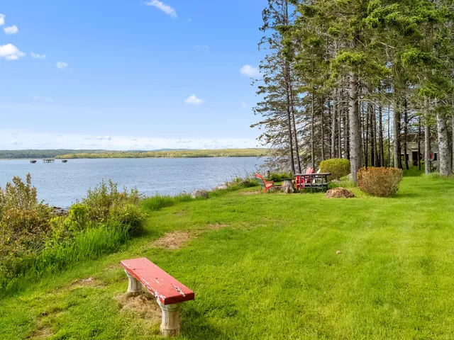 $1,149,000 | 112 Rocky Point Road, Stockton Springs, ME 04981